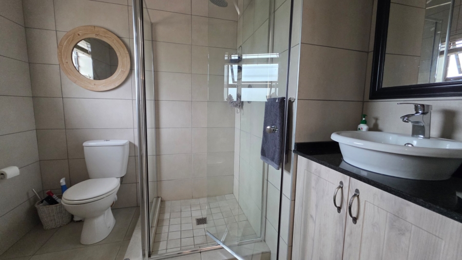 2 Bedroom Property for Sale in Dana Bay Western Cape